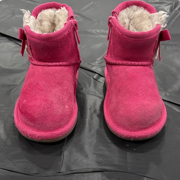Koolaburra Pink Kids Boots - Picture 2 of 9